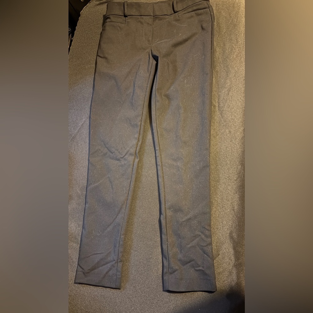 Women’s loft skinny pants size 2